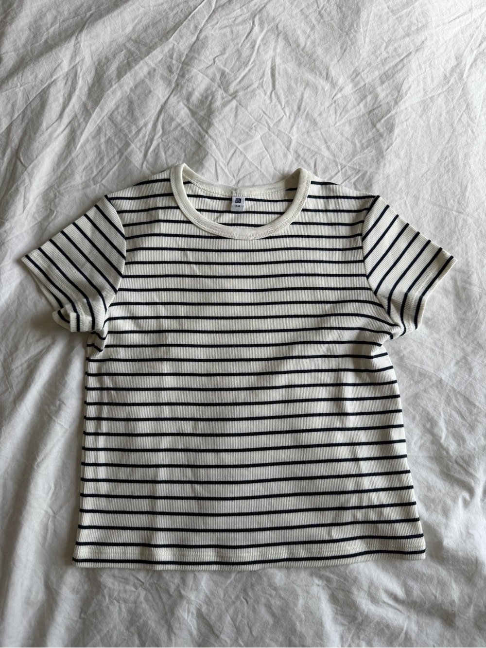 Uniqlo short Sleeve Ribbed Tee - Black & White